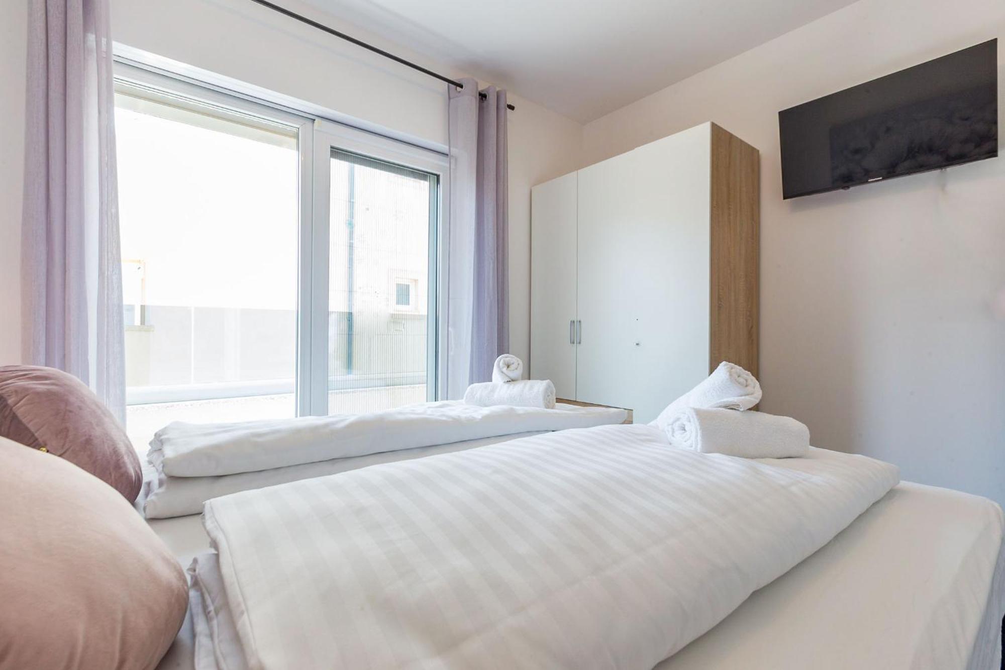 Km Exclusive Apartments Zadar Exteriör bild