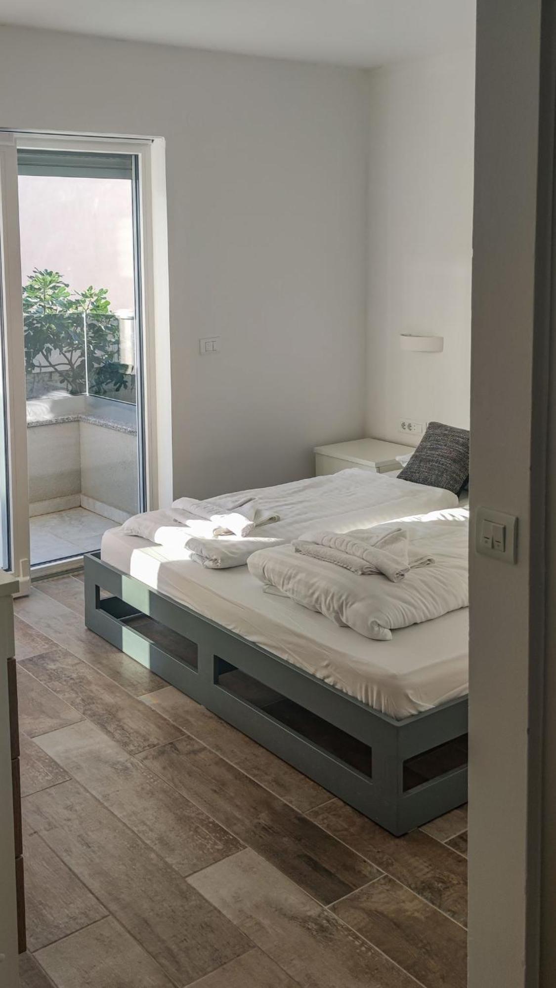 Km Exclusive Apartments Zadar Exteriör bild